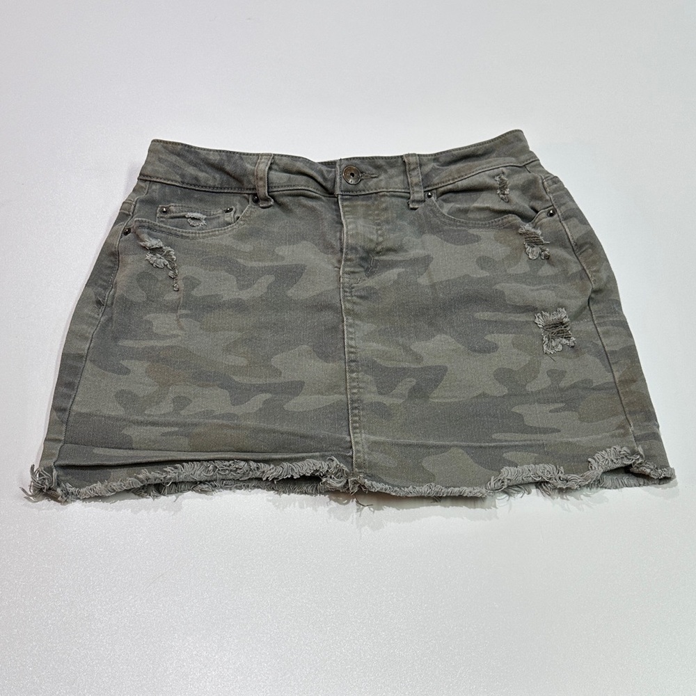 Vanilla Star Olive Camo Mini Skirt
